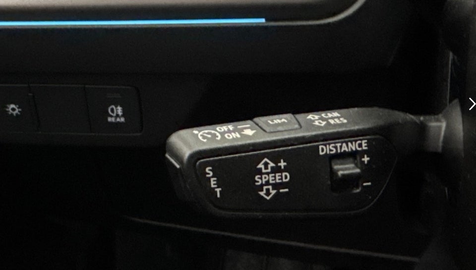 Audi Q4 e-tron 40 Advanced 5d