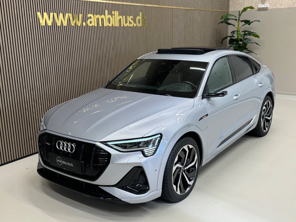 Audi e-tron 55 S-line Sportback quattro 5d