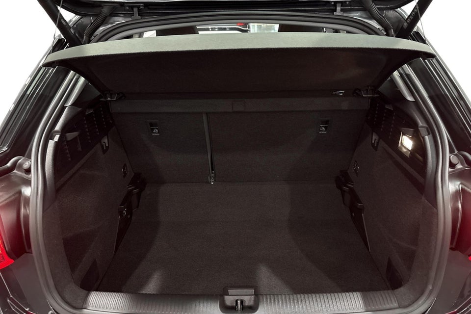 Audi Q2 35 TFSi Prestige S-tr. 5d