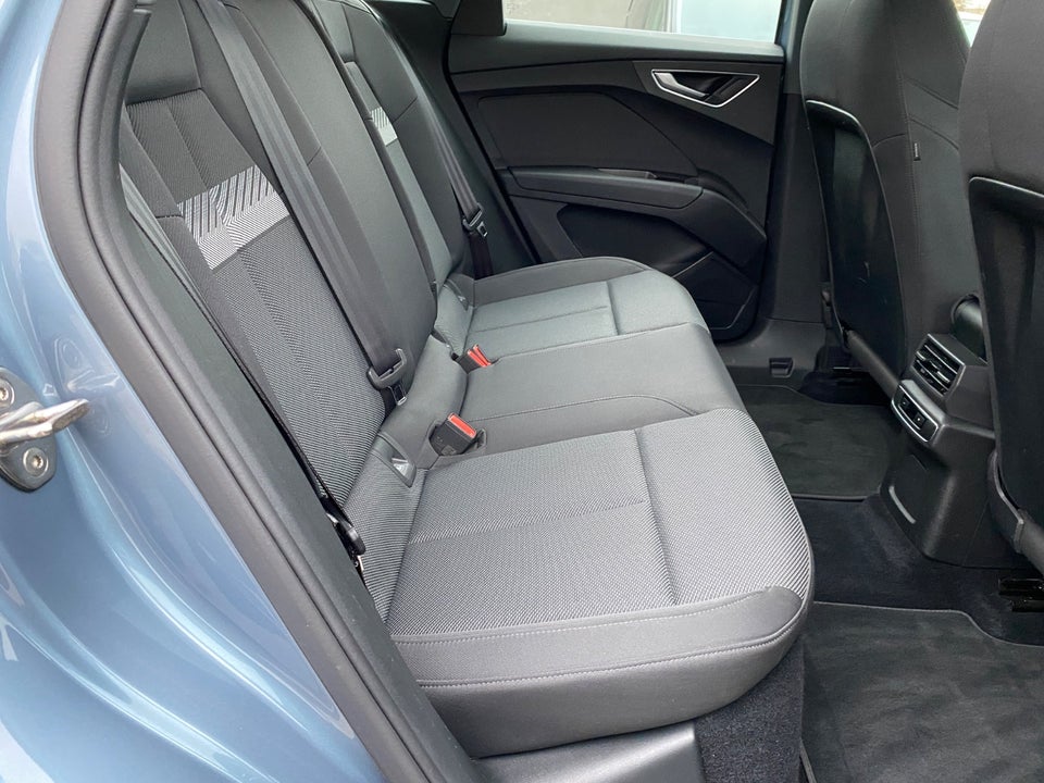 Audi Q4 e-tron 45 Attitude quattro 5d