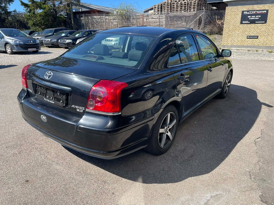 Toyota Avensis 2,0 VVT-i 4d