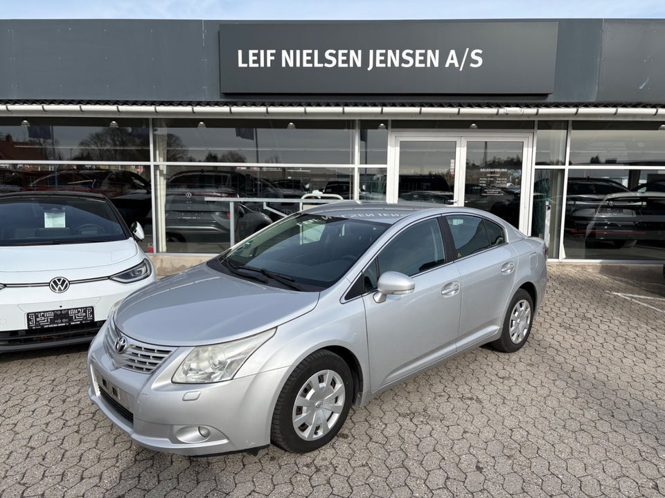 Toyota Avensis 1,6 VVT-i T1 4d