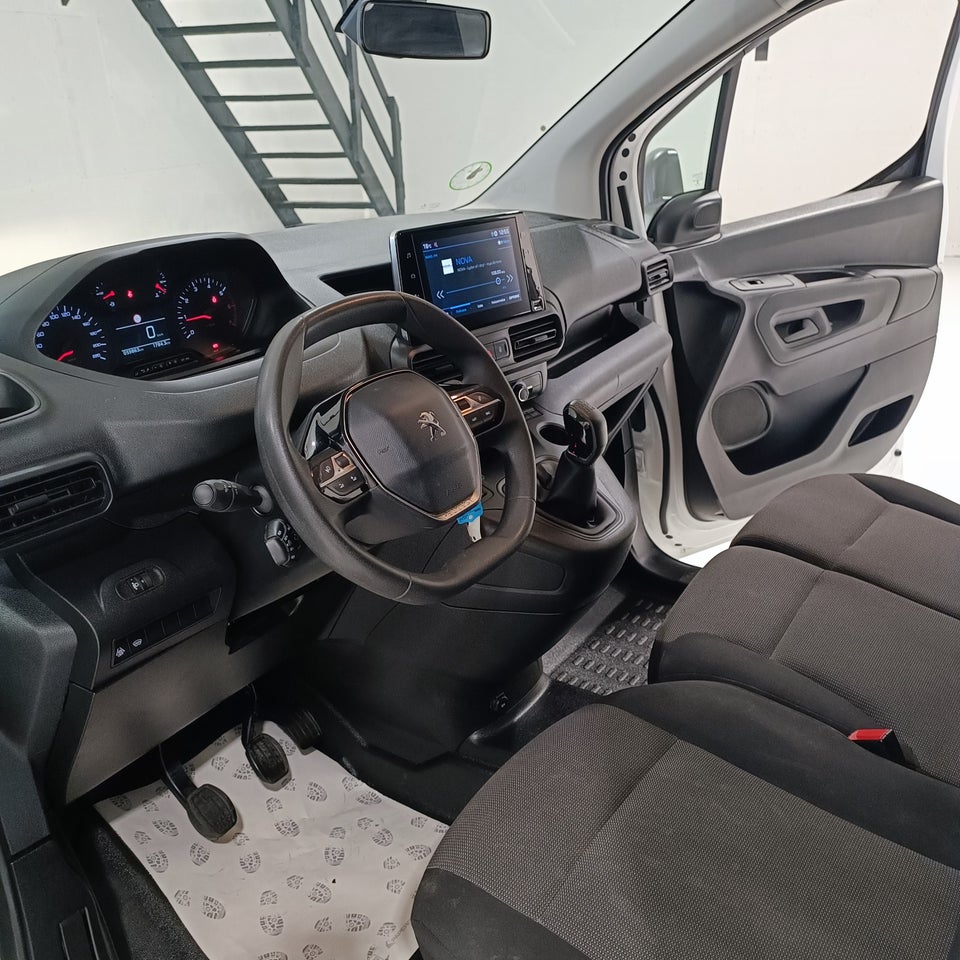 Peugeot Partner 1,5 BlueHDi 100 L1V1 Plus Van