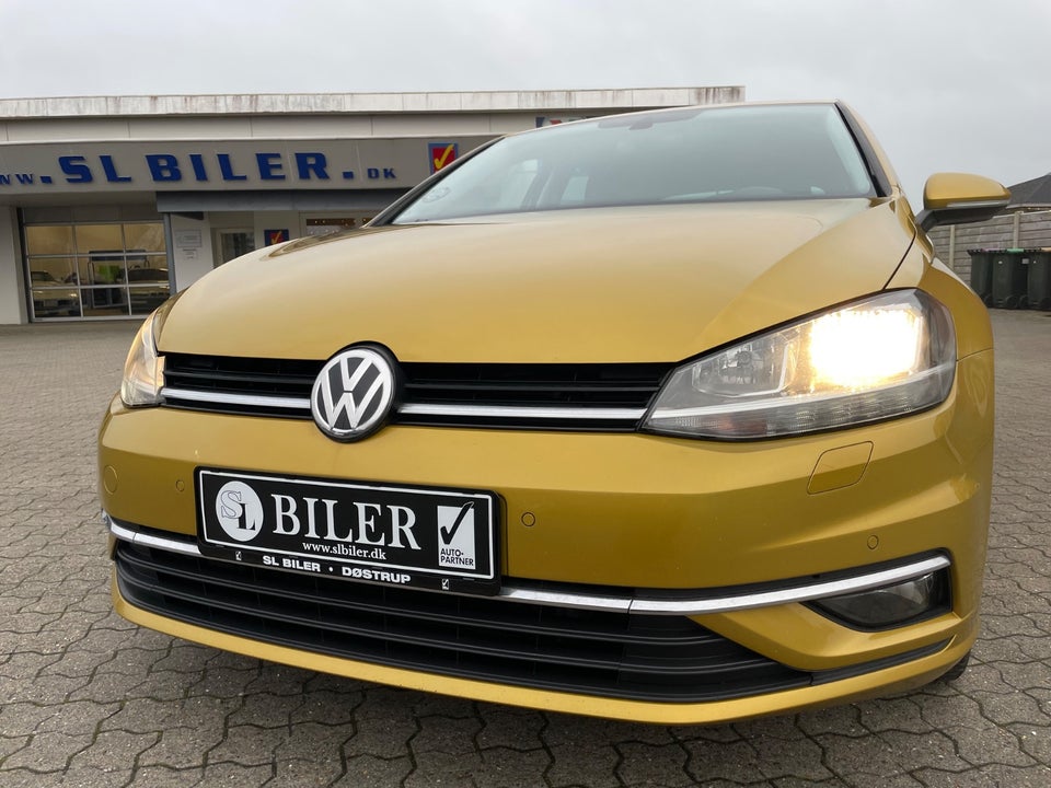 VW Golf VII 2,0 TDi 150 Highline 5d
