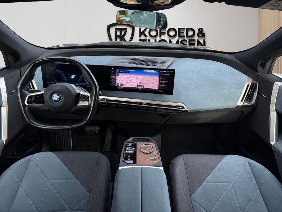 BMW iX xDrive40 5d