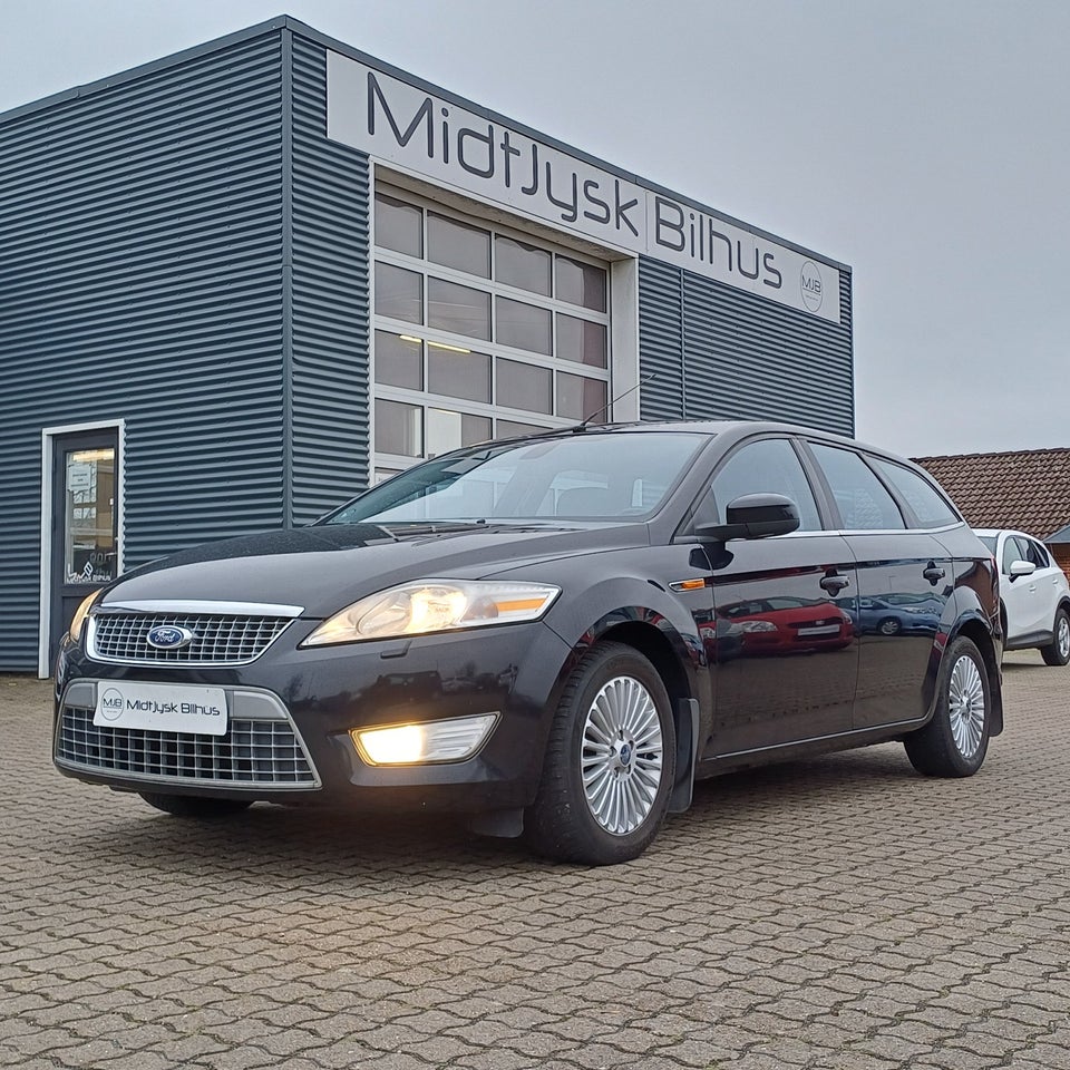 Ford Mondeo 2,0 Ambiente stc. 5d