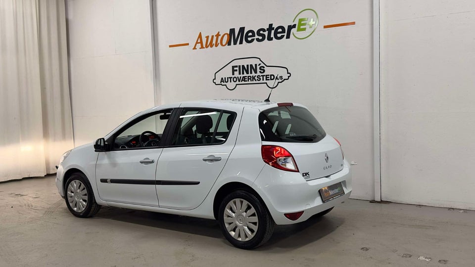 Renault Clio III 1,5 dCi 75 Avantage 5d