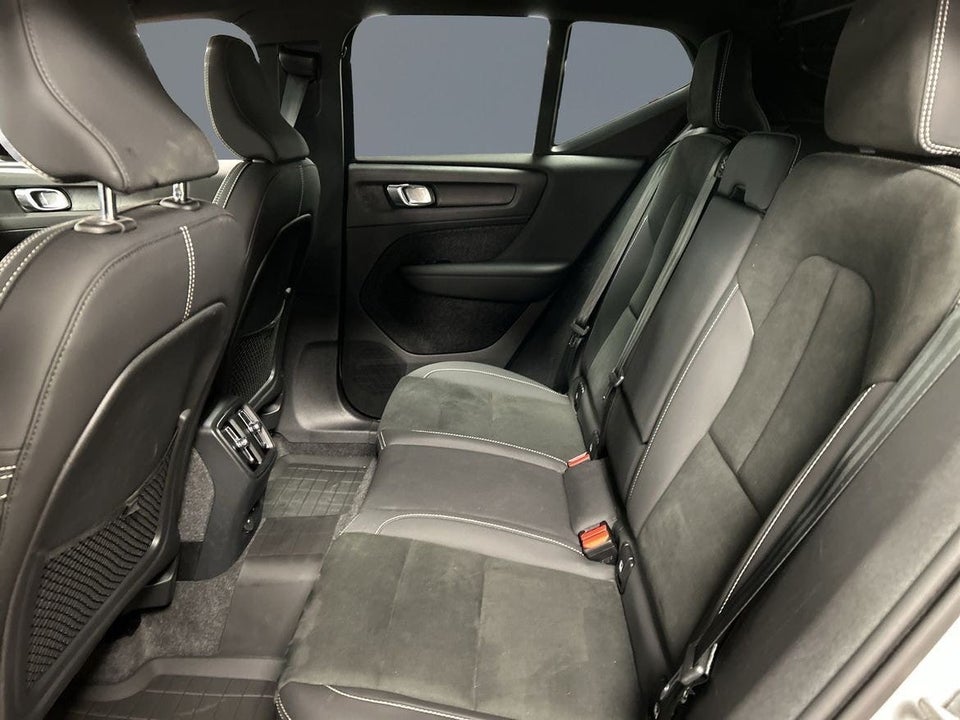 Volvo EX40 Extended Range Core 5d