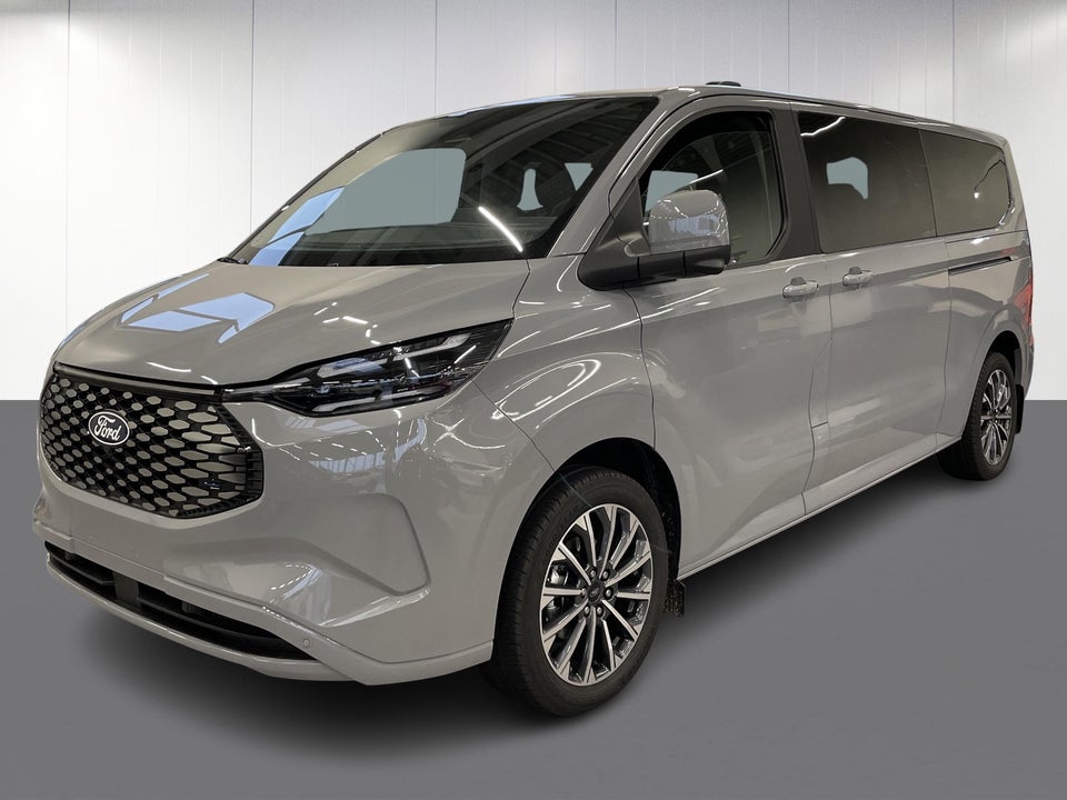 Ford E-Tourneo Custom 340L 64 Titanium X