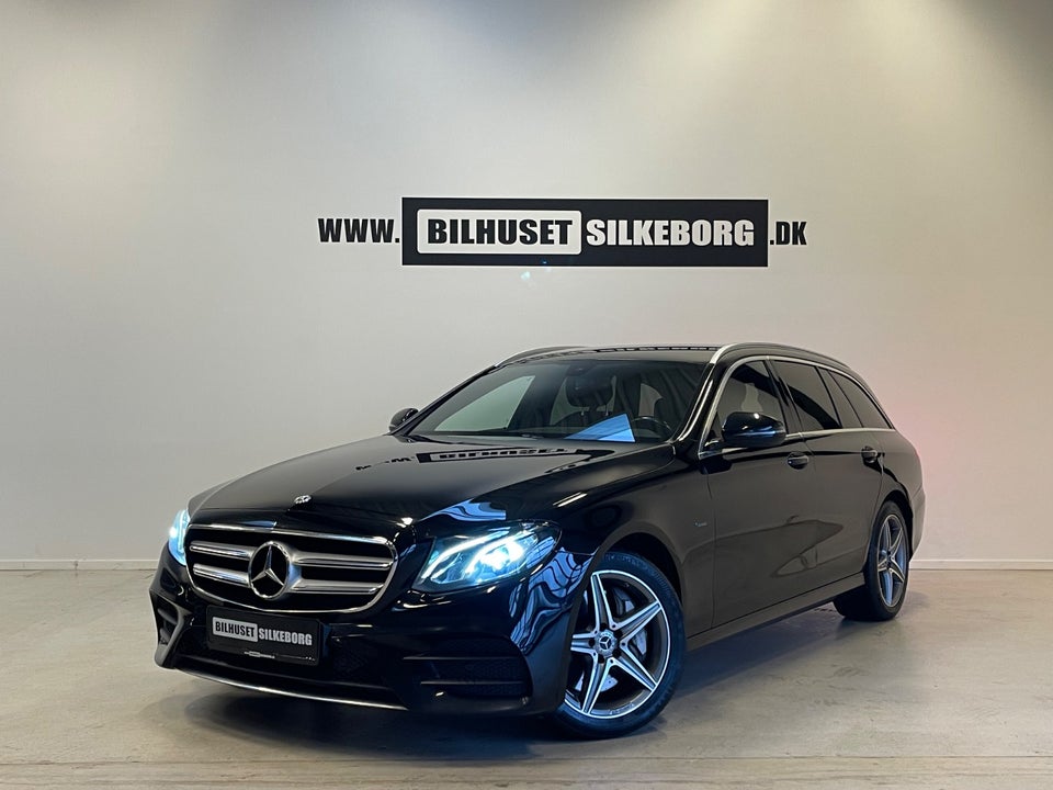 Mercedes E300 de 2,0 AMG Line stc. aut. 5d