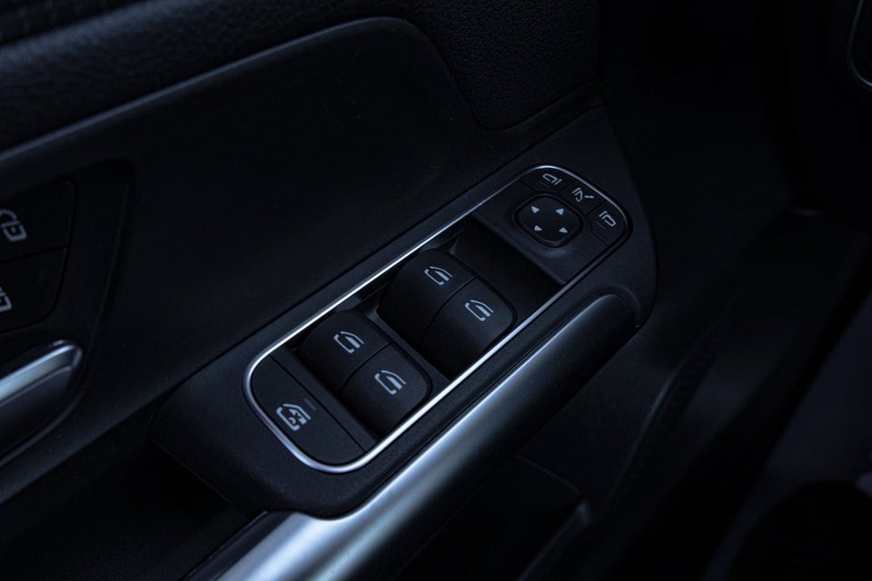 Mercedes EQA250 Progressive 5d