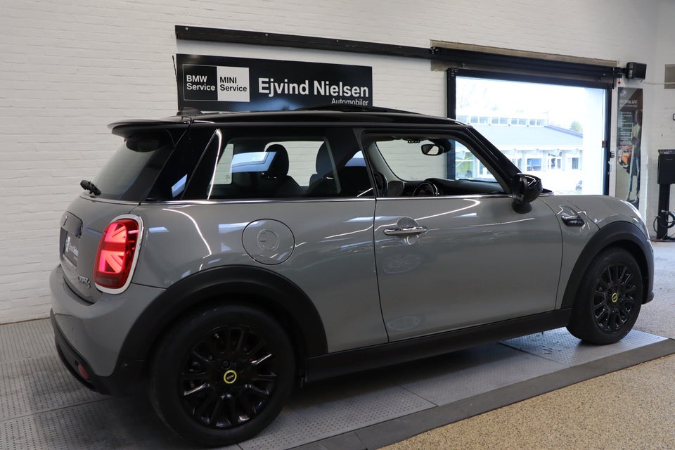 MINI Cooper SE Camden Edition 3d