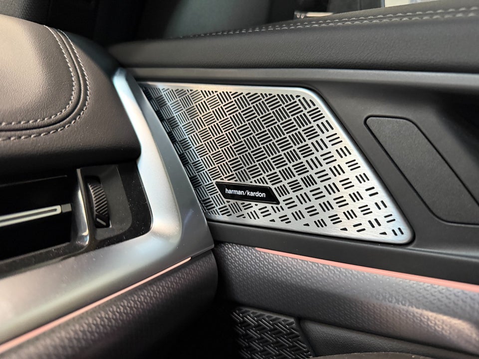 BMW iX1 xDrive30 Fully Charged M-Sport 5d