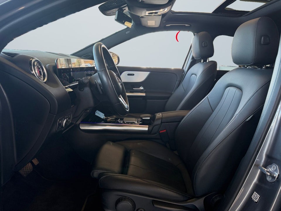 Mercedes EQA250 Progressive 5d
