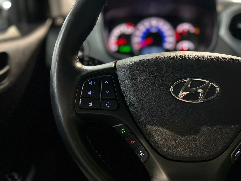 Hyundai i10 1,0 MPi Advanced 5d