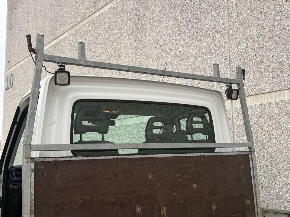 Iveco Daily 2,3 35S16 4100mm Lad 2d