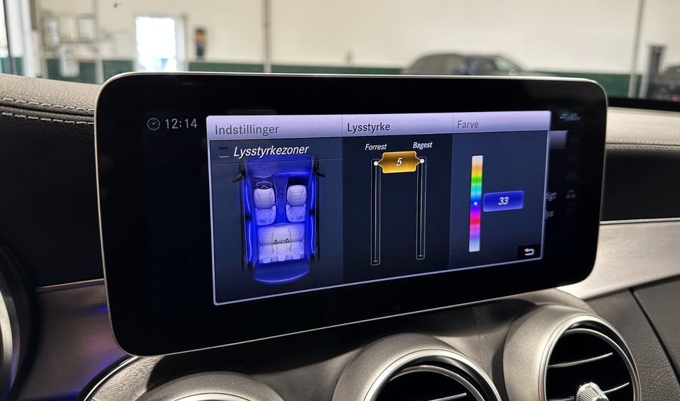 Mercedes C220 d 2,0 AMG Line Night Edition stc. aut. 5d