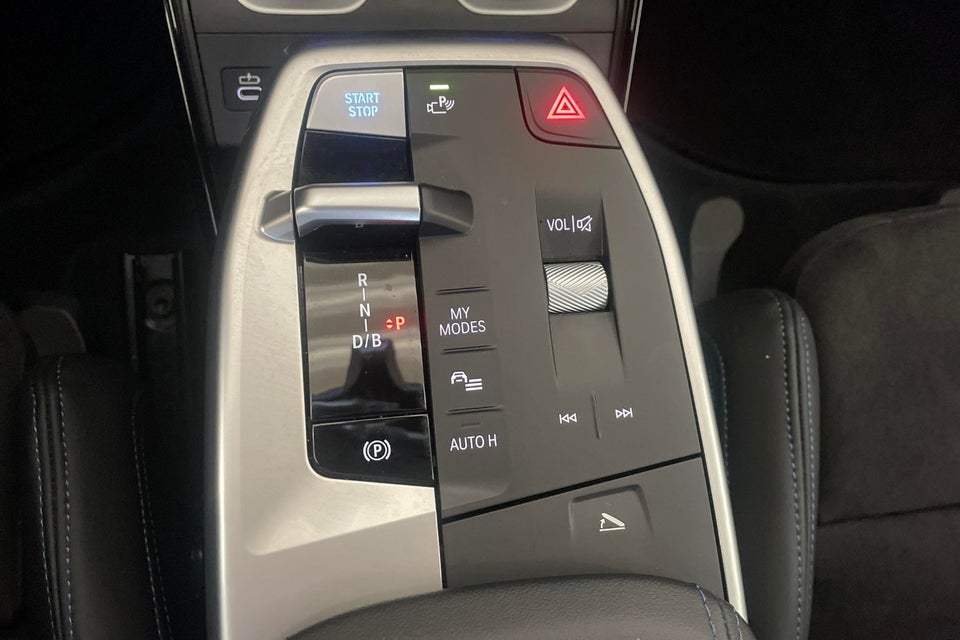 BMW iX1 eDrive20 M-Sport 5d