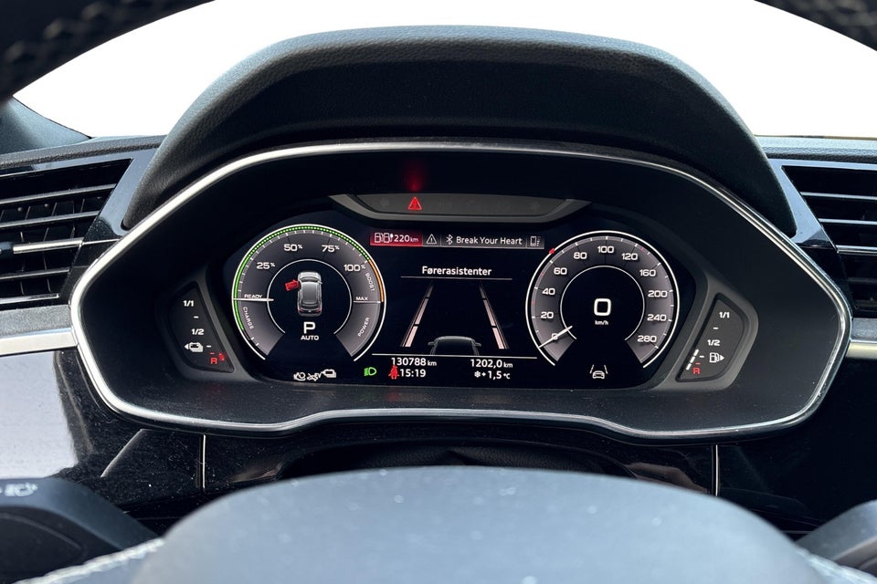 Audi Q3 45 TFSi e S-line plus S-tr. 5d