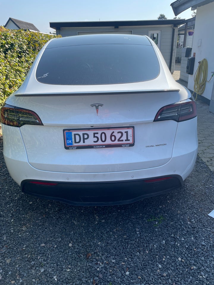 Tesla Model Y Long Range AWD 5d