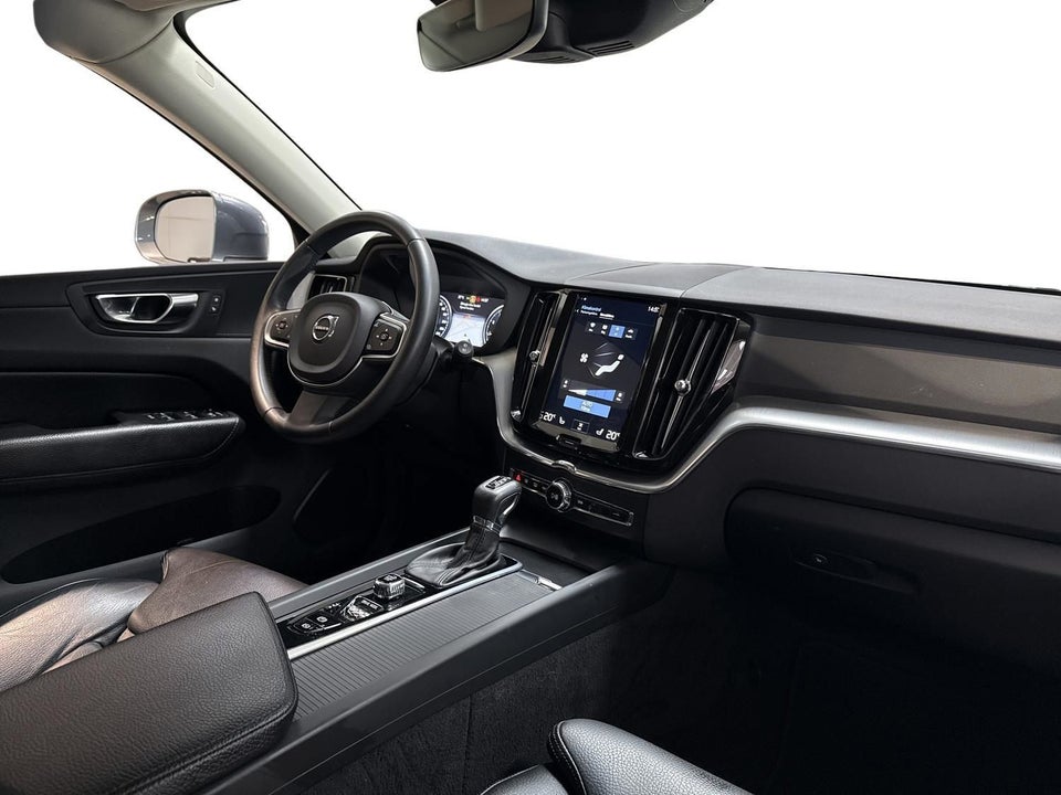 Volvo XC60 2,0 T4 190 Momentum aut. 5d