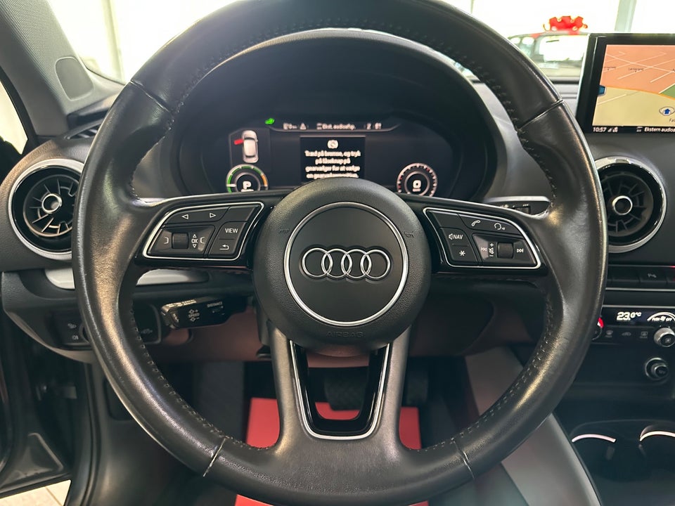 Audi A3 1,4 e-tron Sport Sportback S-tr. 5d