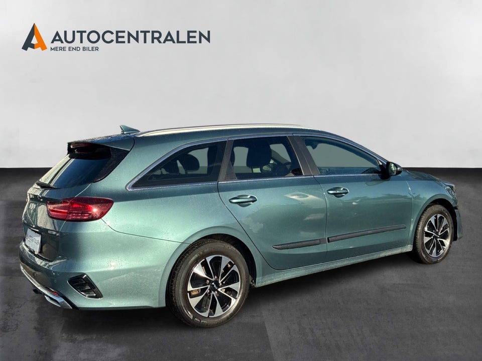 Kia Ceed 1,6 PHEV Prestige SW DCT 5d