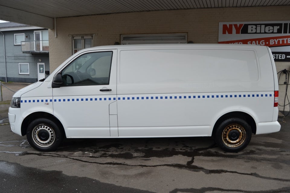 VW Transporter 2,0 TDi 140 Kassevogn lang 4d