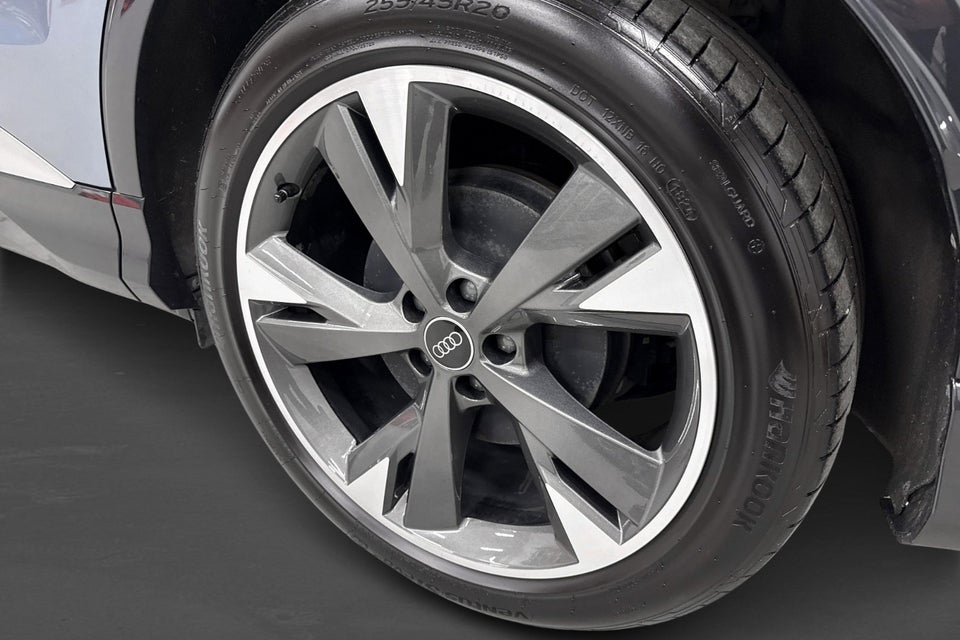 Audi Q4 e-tron 45 Ultra 5d