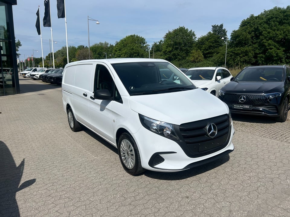 Mercedes Vito 114 2,0 CDi A2 Kassevogn PRO aut. RWD