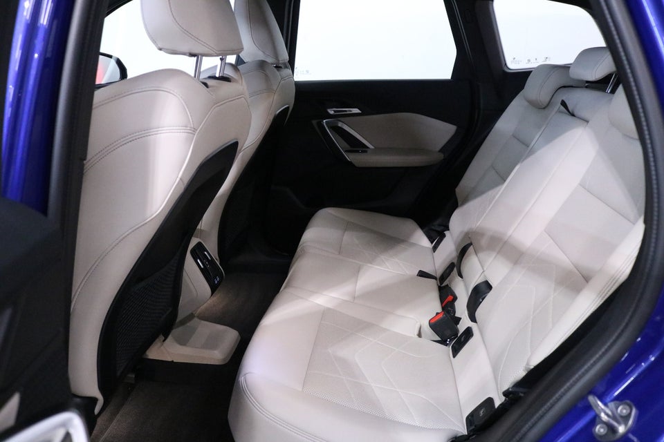 BMW iX1 eDrive20 M-Sport 5d