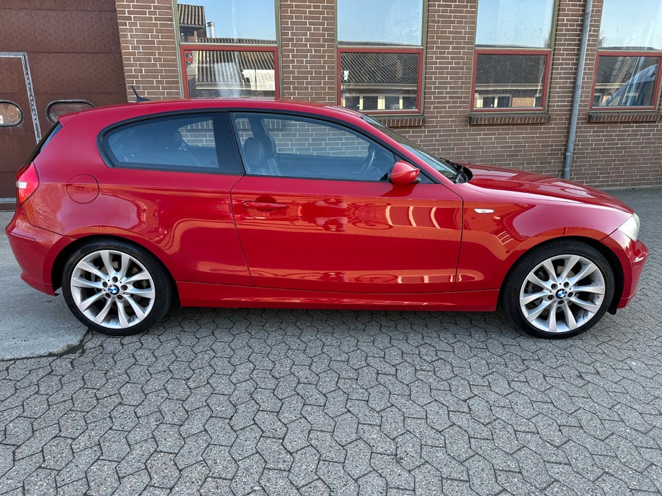 BMW 118i 2,0 Advantage 3d