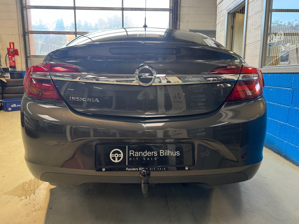 Opel Insignia 1,4 T 140 Edition eco 5d
