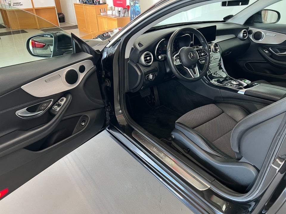 Mercedes C220 d 2,0 Advantage AMG Coupé aut. 2d