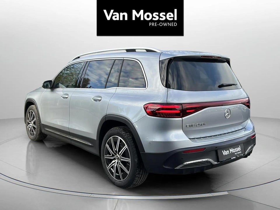 Mercedes EQB250+ AMG Edition 5d