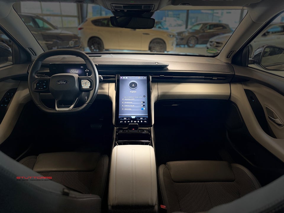 Ford Explorer 77 Select Extended Range 5d