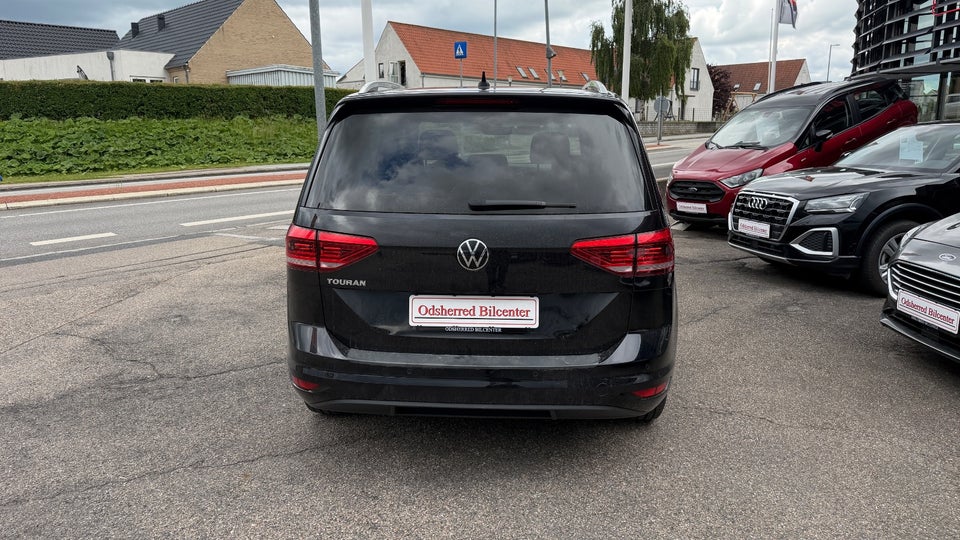 VW Touran 1,5 TSi 150 Highline+ DSG 7prs 5d