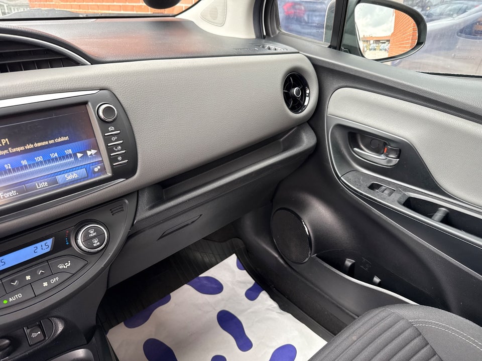 Toyota Yaris 1,5 Hybrid H2 Limited e-CVT 5d