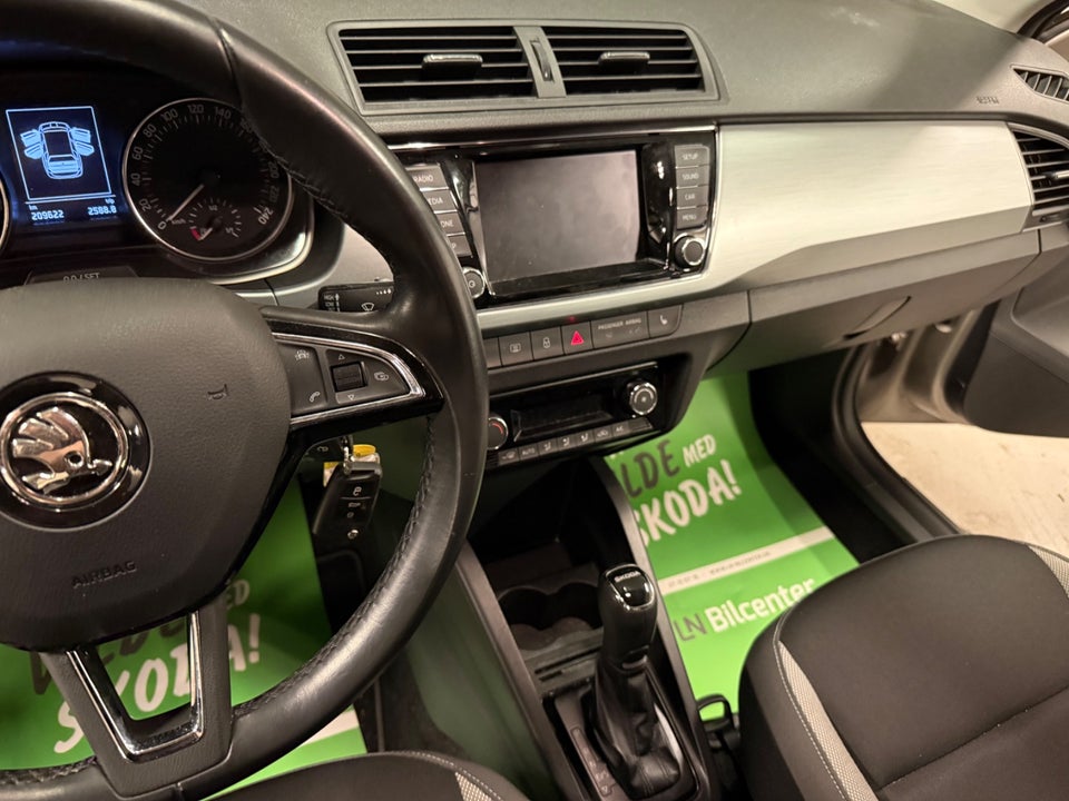Skoda Fabia 1,0 TSi 110 Ambition Combi DSG 5d