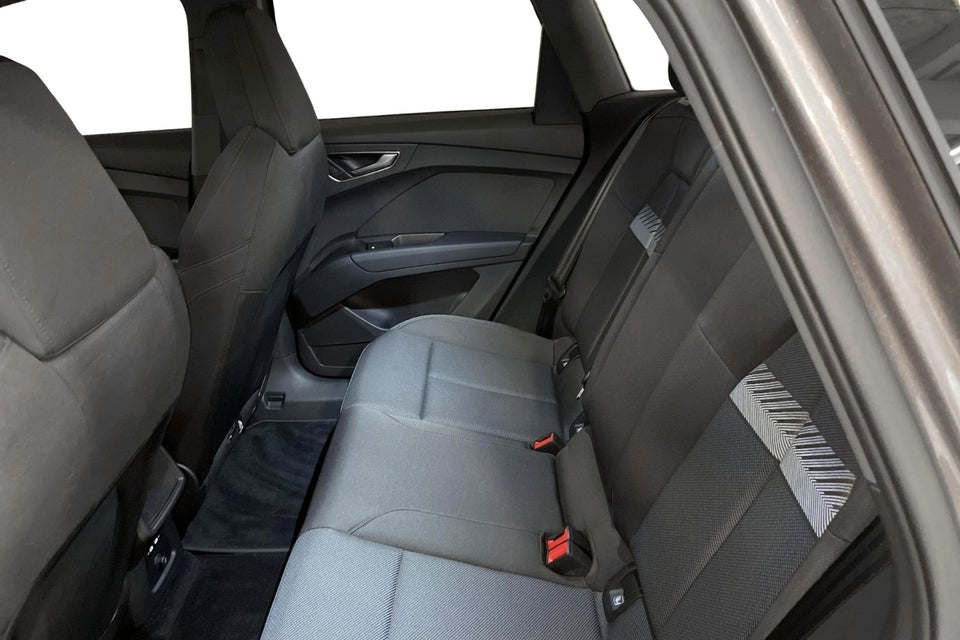 Audi Q4 e-tron 45 Progress 5d