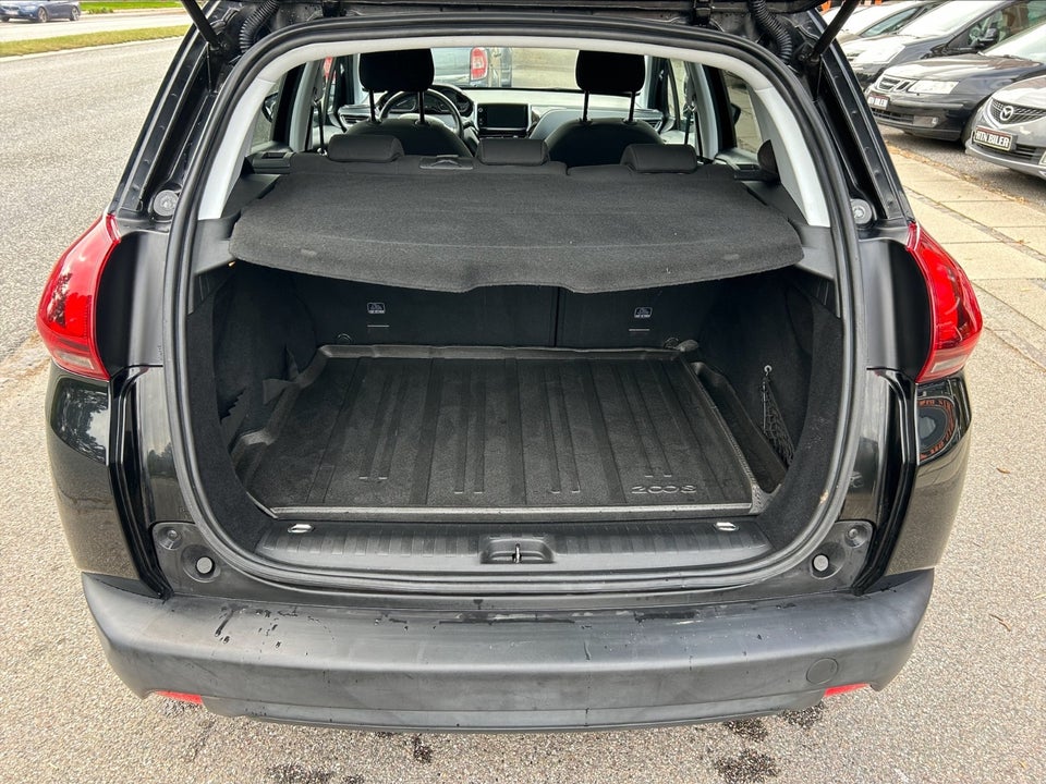 Peugeot 2008 1,2 VTi 82 Active 5d