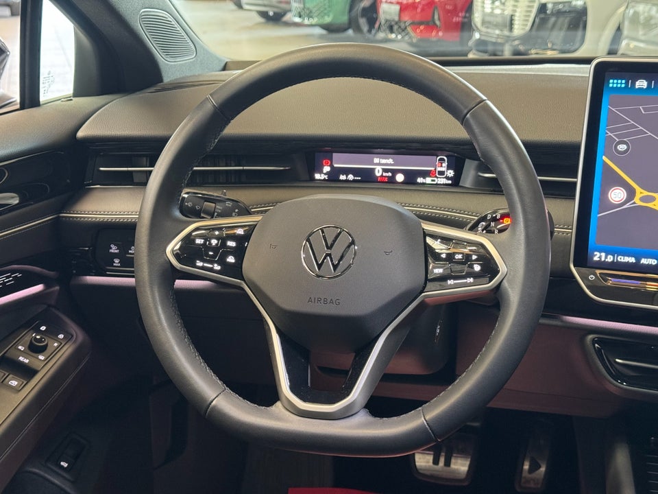 VW ID.7 77 Style+ Tourer 5d