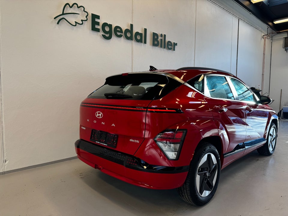 Hyundai Kona 65 EV Essential 5d
