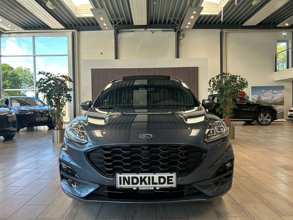 Ford Kuga 2,5 PHEV ST-Line X CVT 5d