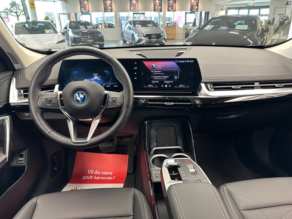 BMW iX1 eDrive20 X-Line 5d