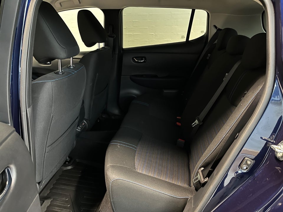 Nissan Leaf 39 N-Connecta 5d