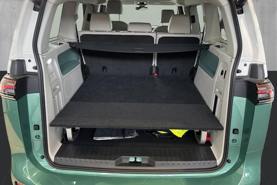 VW ID.Buzz 77 Pro SWB 5d