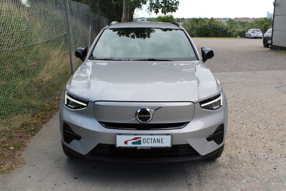Volvo XC40 ReCharge Extended Range Plus 5d