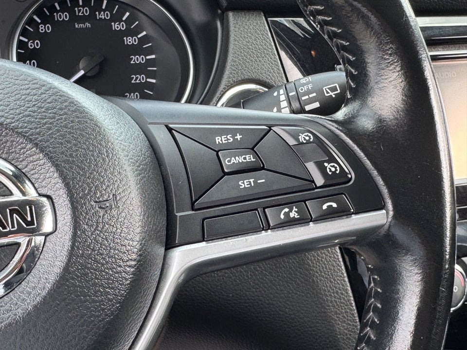 Nissan Qashqai 1,2 Dig-T 115 N-Connecta X-tr. 5d