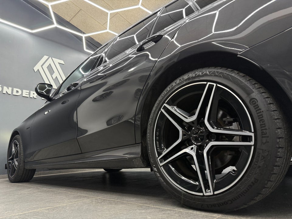 Mercedes C300 de 2,0 AMG Line Night Edition stc. aut. 5d